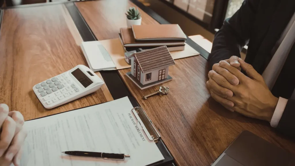 Compromis de vente : clauses, délais et pièges à éviter